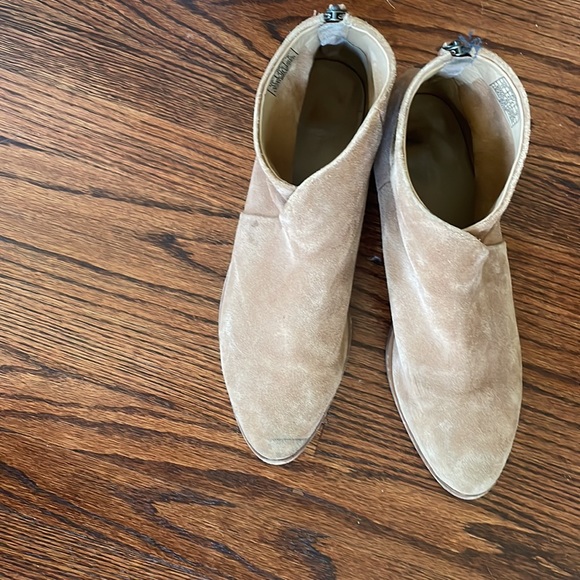 Soludos Suede Ankle Boots - Picture 7 of 7